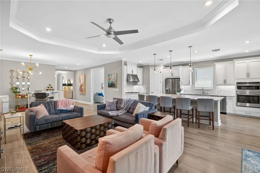 8915 Cappello Court Naples FL 34119