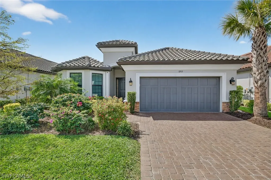 8915 Cappello Court Naples FL 34119