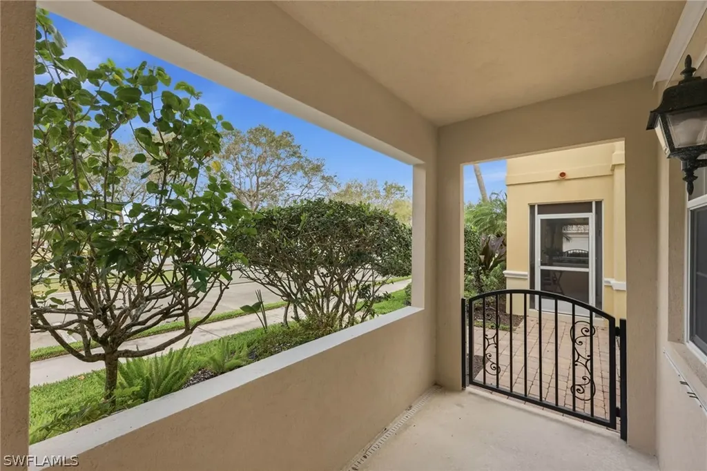 8108 Josefa Way Naples FL 34114