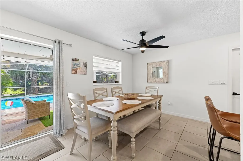 660 111th Avenue N Naples FL 34108