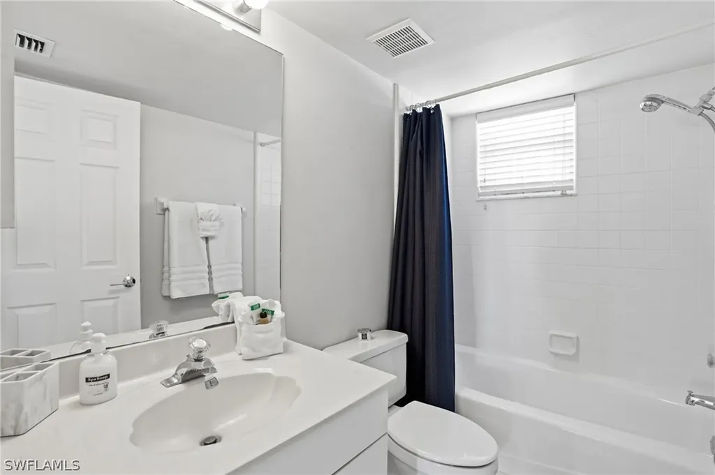 5550 Heron Point Drive Naples FL 34108