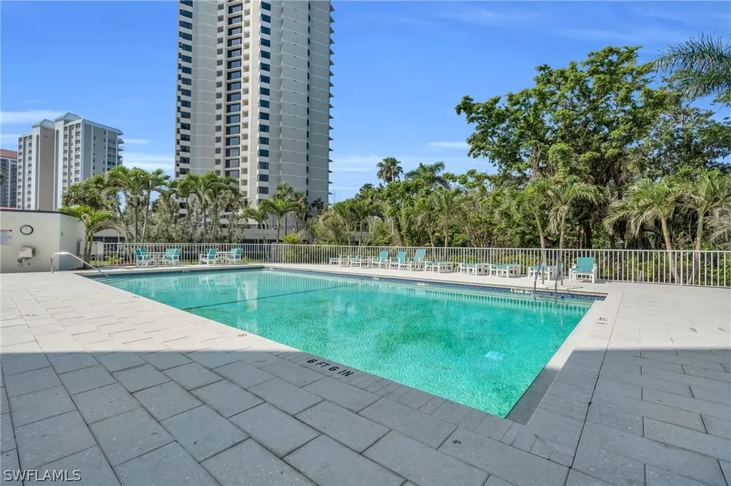 5550 Heron Point Drive Naples FL 34108