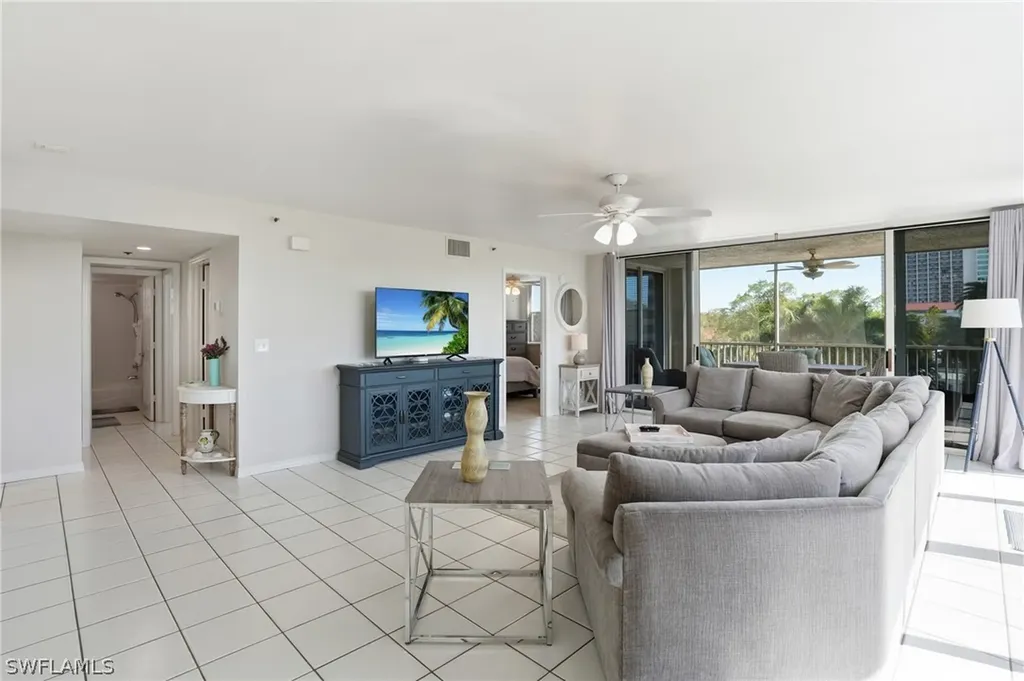 5550 Heron Point Drive Naples FL 34108