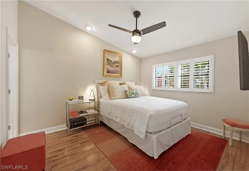2018 Pine Isle Lane Naples FL 34112