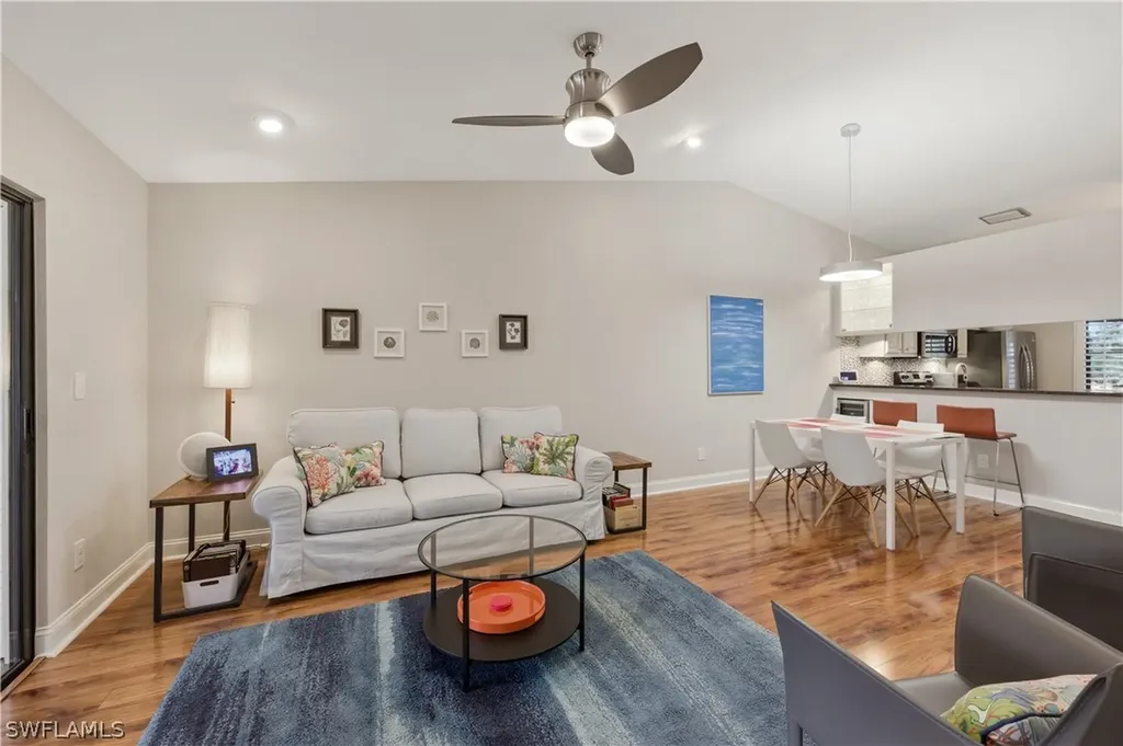 2018 Pine Isle Lane Naples FL 34112