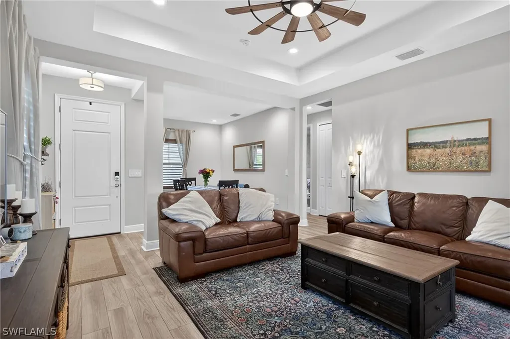 4653 Centaurus Circle Naples FL 34120