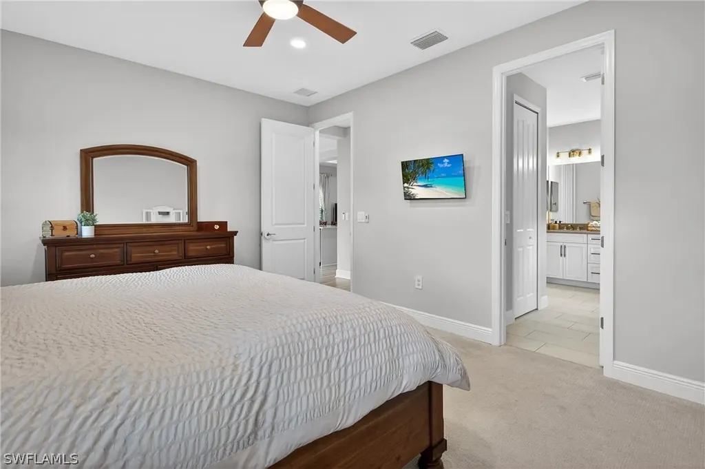 4653 Centaurus Circle Naples FL 34120