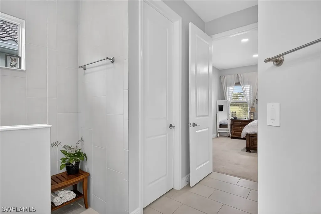 4653 Centaurus Circle Naples FL 34120