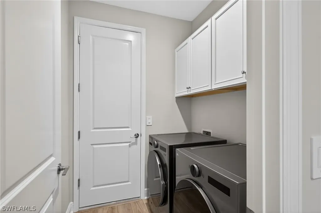 4653 Centaurus Circle Naples FL 34120