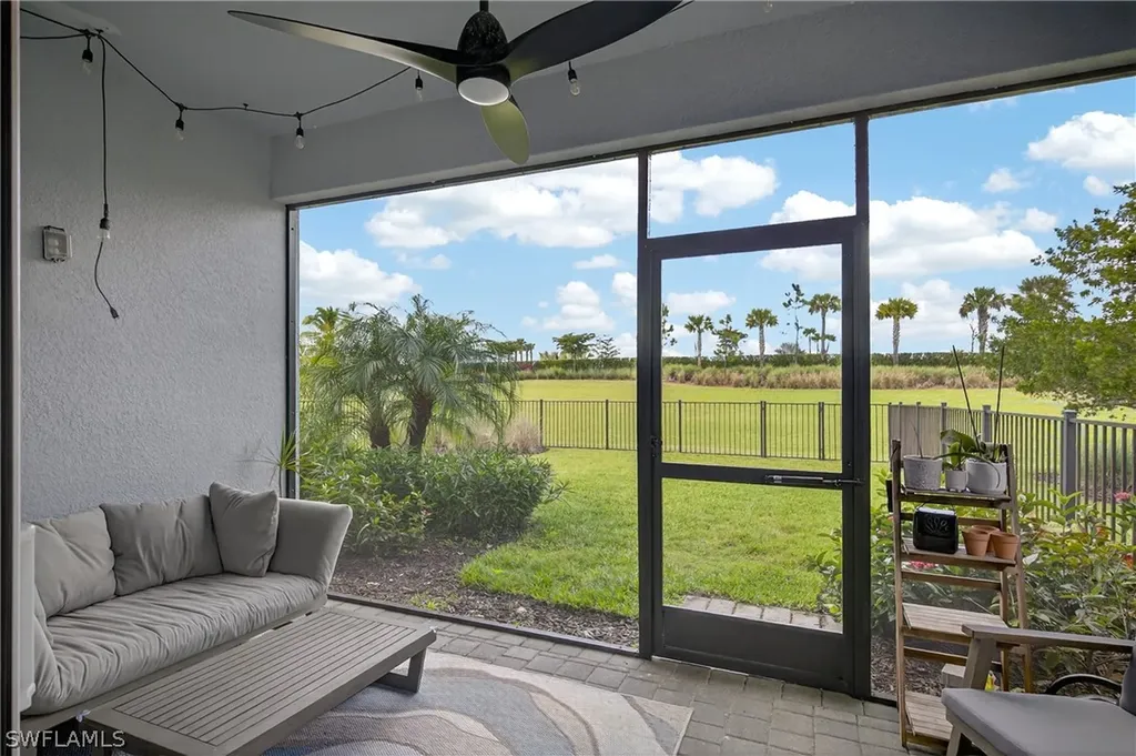 4653 Centaurus Circle Naples FL 34120