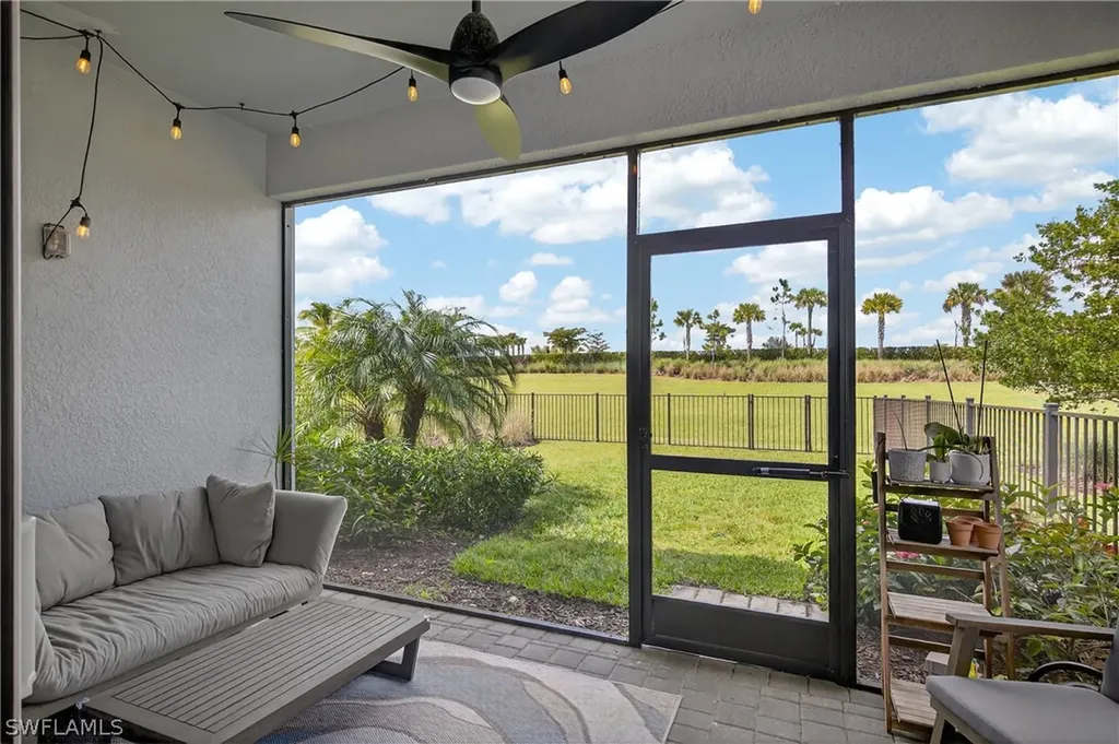 4653 Centaurus Circle Naples FL 34120