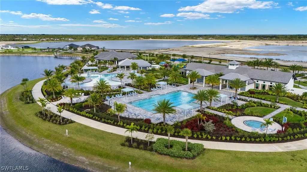 4653 Centaurus Circle Naples FL 34120