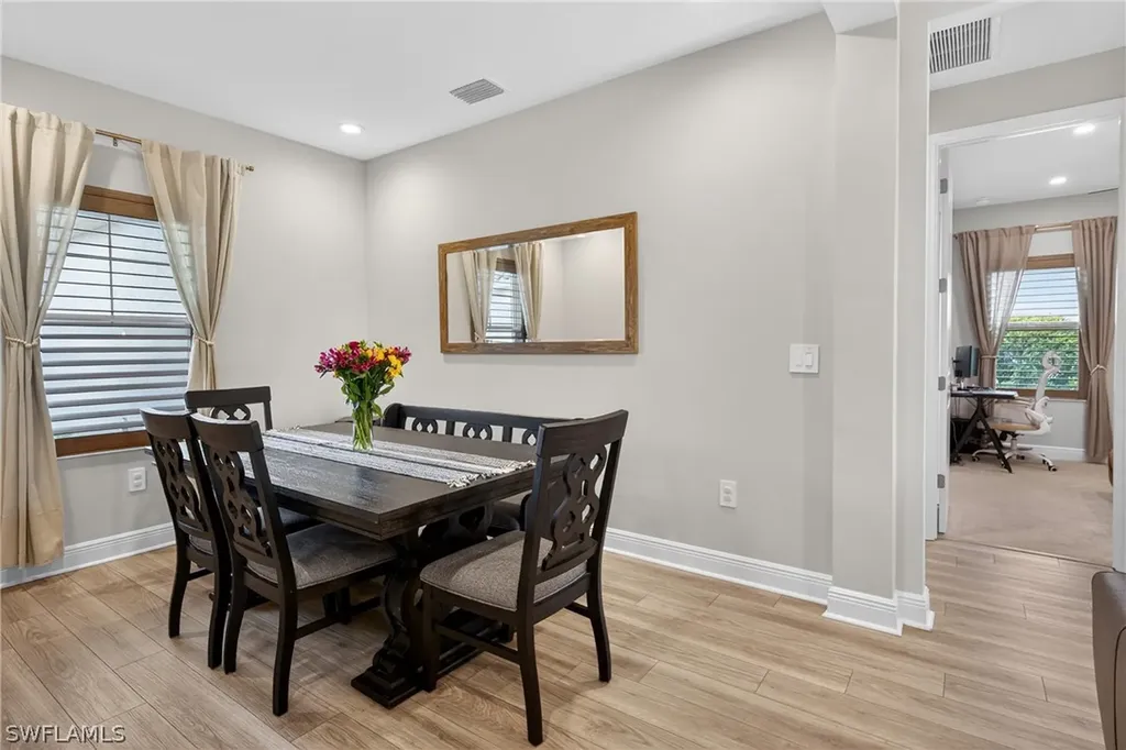 4653 Centaurus Circle Naples FL 34120