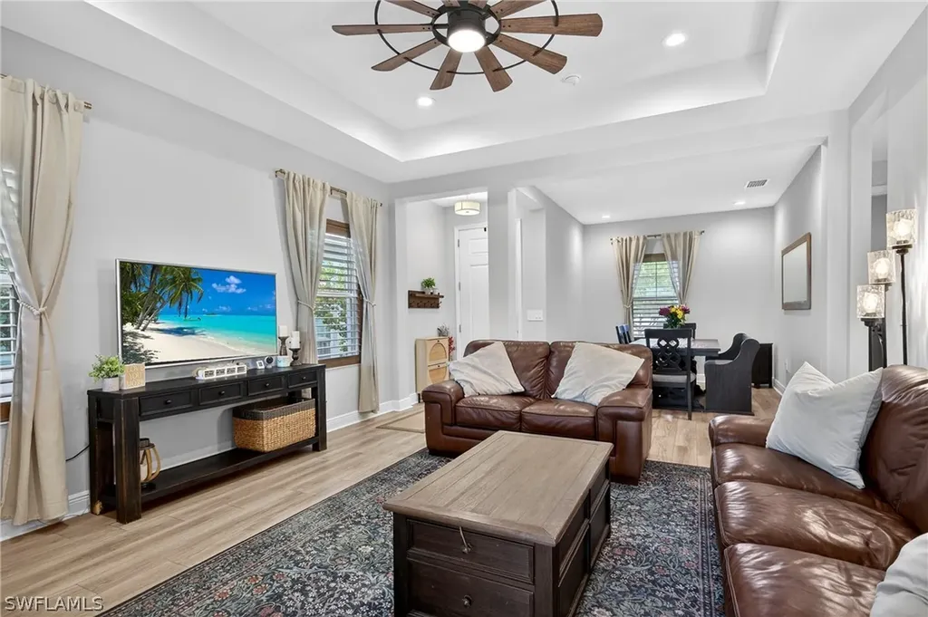 4653 Centaurus Circle Naples FL 34120