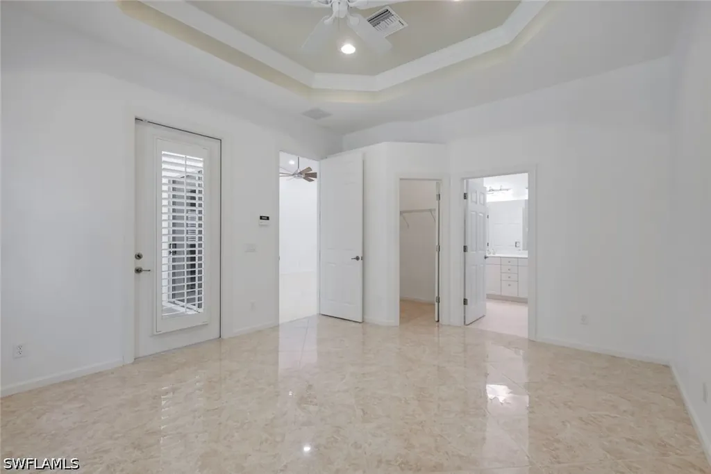15501 Cadiz Lane Naples FL 34110