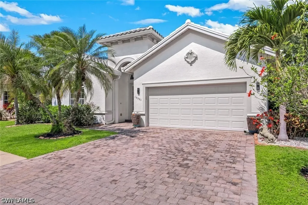 15501 Cadiz Lane Naples FL 34110