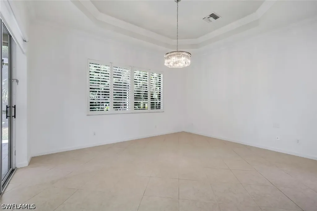 15501 Cadiz Lane Naples FL 34110