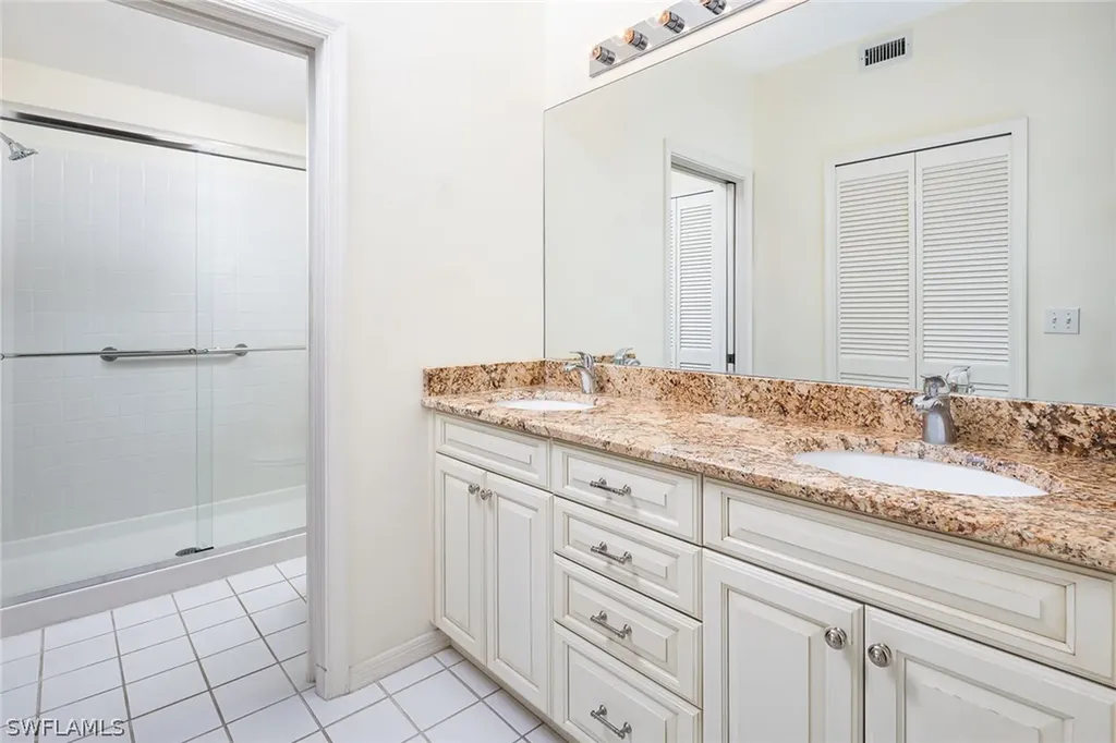 7049 Barrington Circle Naples FL 34108