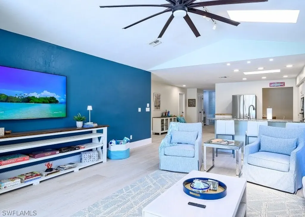 760 106th Avenue Naples FL 34108