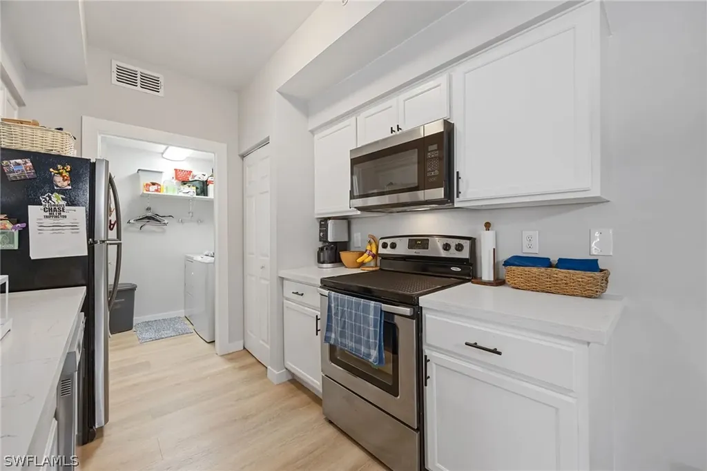 4710 Saint Croix Lane Naples FL 34109