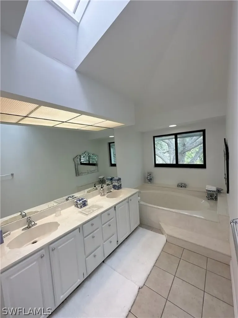 27121 Oakwood Lake Drive Bonita Springs FL 34134