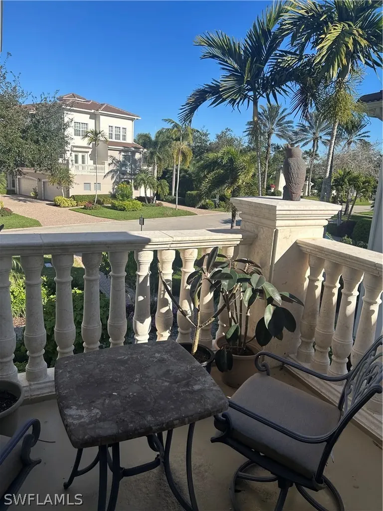 505 Avellino Isles Avellino Isle Circle Naples FL 34119