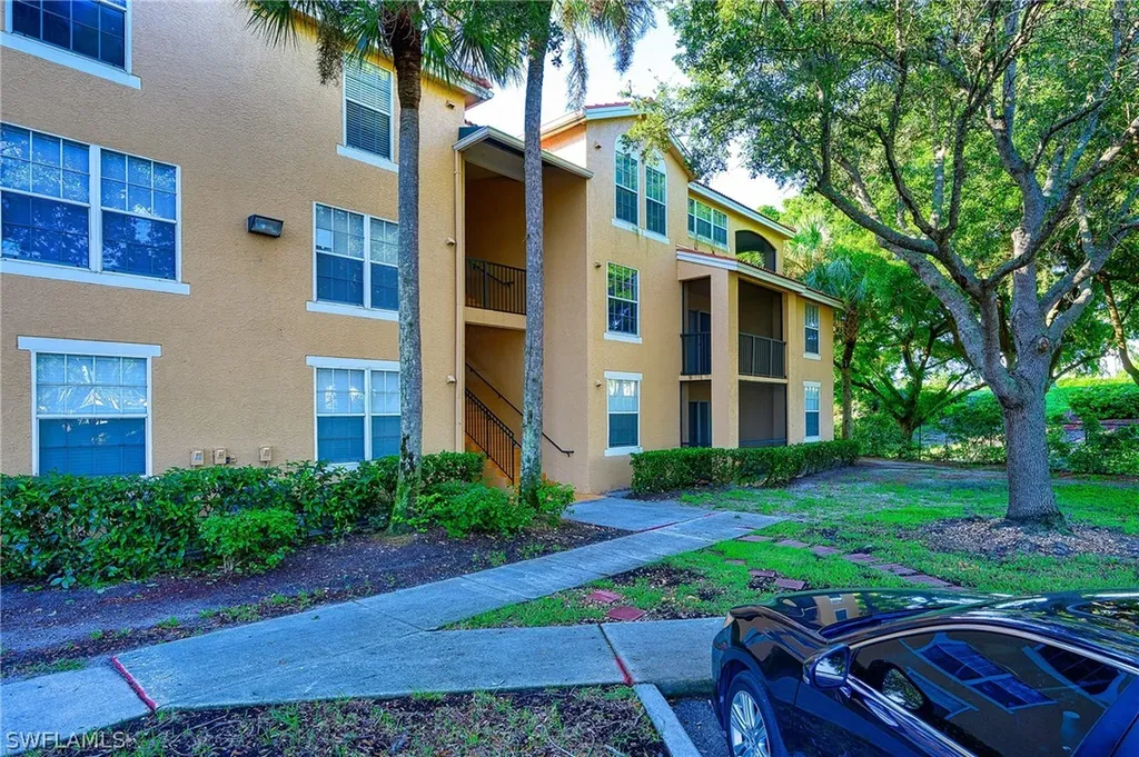 8735 River Homes Lane Bonita Springs FL 34135