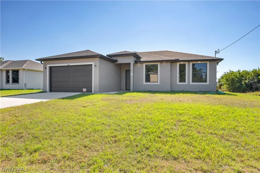 1132 Cumming Street E Lehigh Acres FL 33974