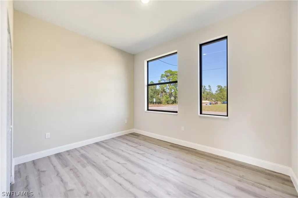1132 Cumming Street E Lehigh Acres FL 33974