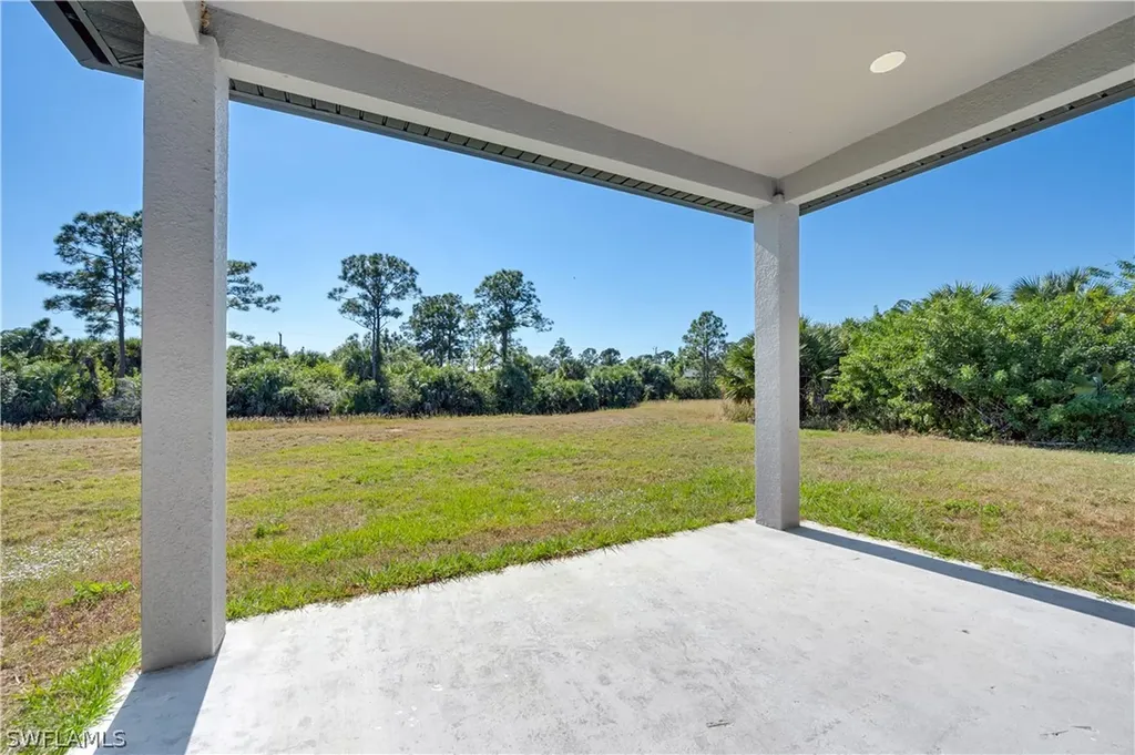 1132 Cumming Street E Lehigh Acres FL 33974