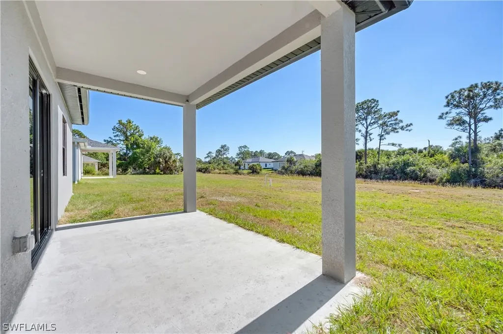 1132 Cumming Street E Lehigh Acres FL 33974