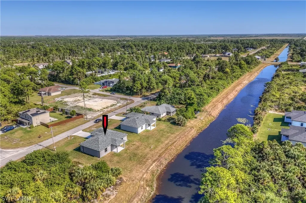 1132 Cumming Street E Lehigh Acres FL 33974