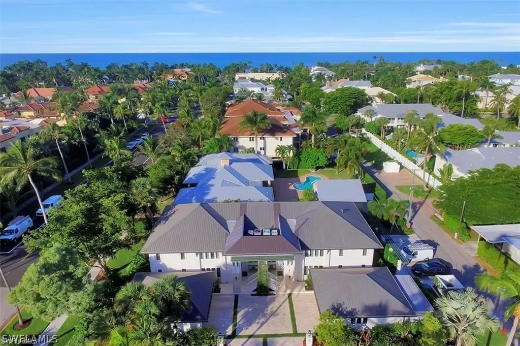 285 5th Avenue S Naples FL 34102