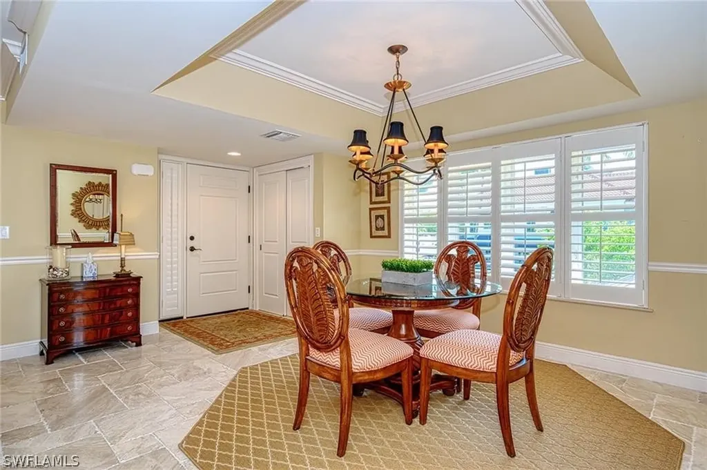 285 5th Avenue S Naples FL 34102