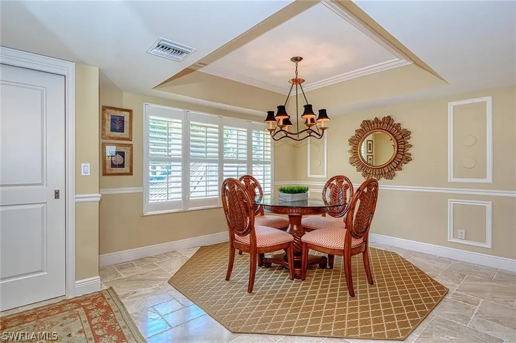 285 5th Avenue S Naples FL 34102