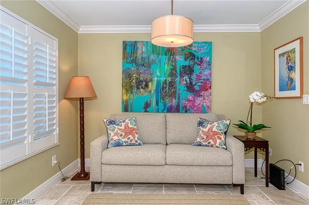285 5th Avenue S Naples FL 34102