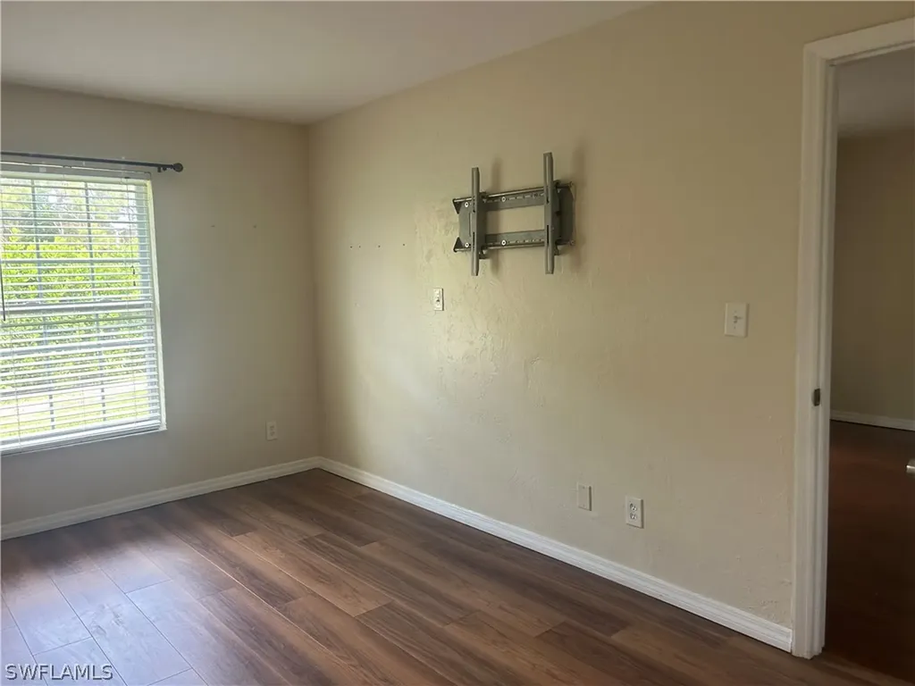 706 111th Avenue N Naples FL 34108