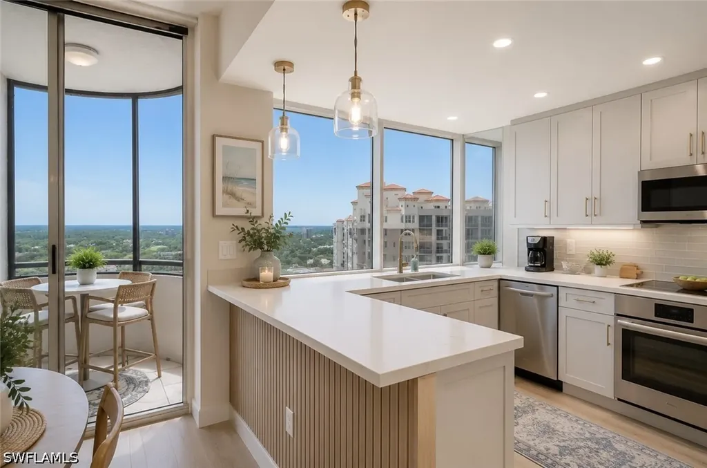 6825 Grenadier Boulevard Naples FL 34108
