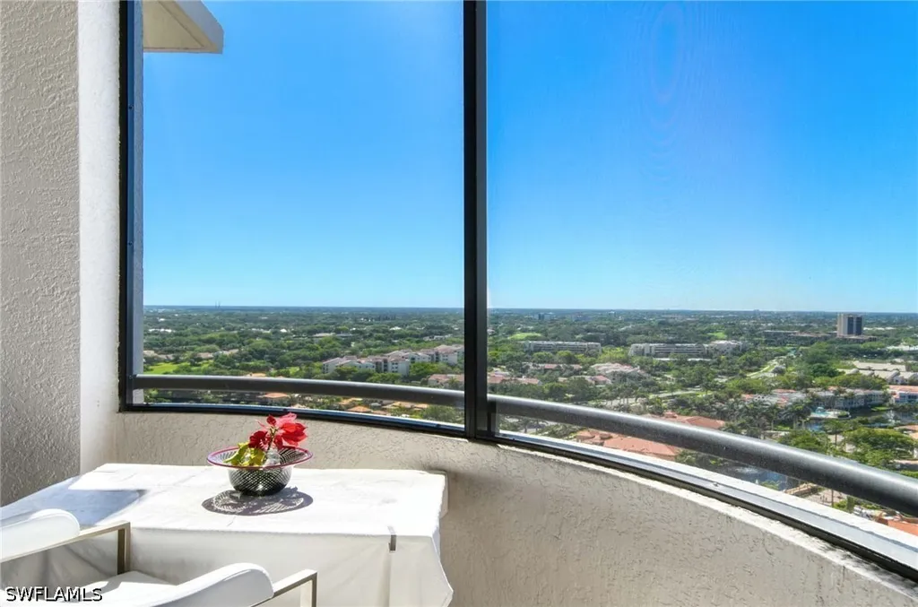 6825 Grenadier Boulevard Naples FL 34108