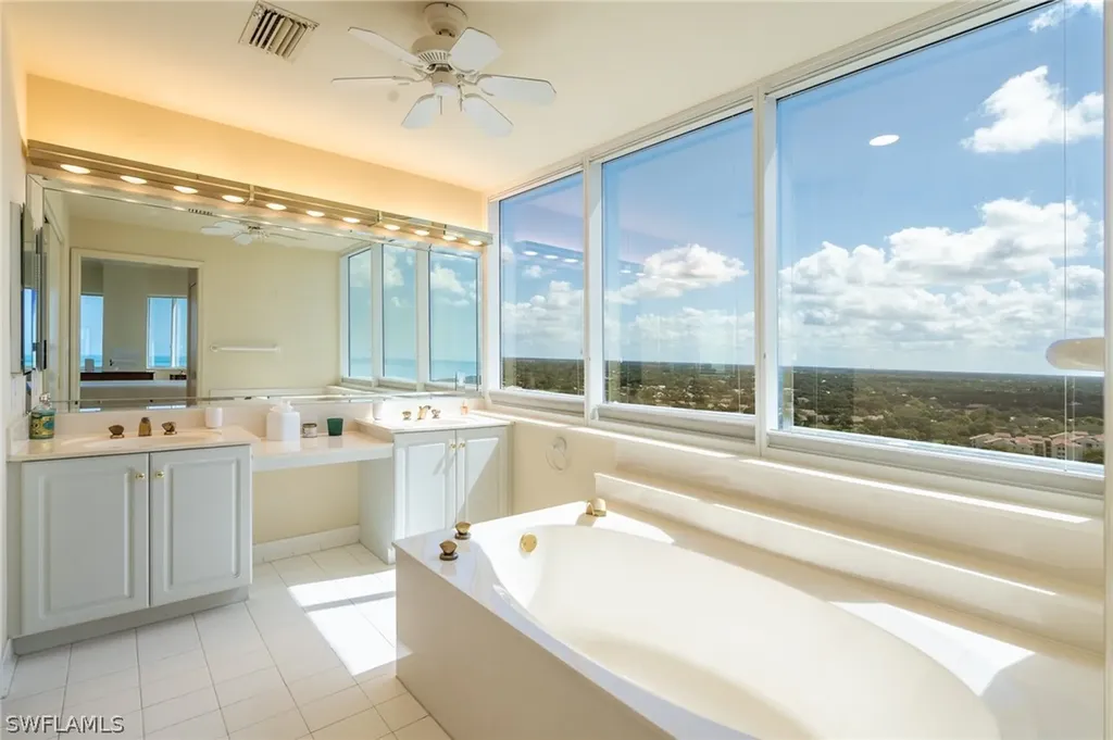 6825 Grenadier Boulevard Naples FL 34108