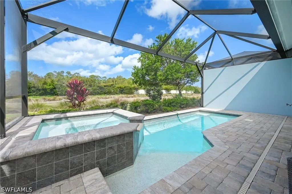 5891 Haiti Drive Naples FL 34113