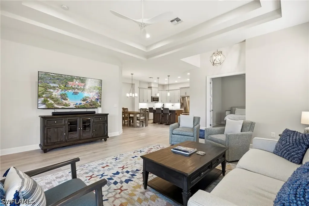 5891 Haiti Drive Naples FL 34113