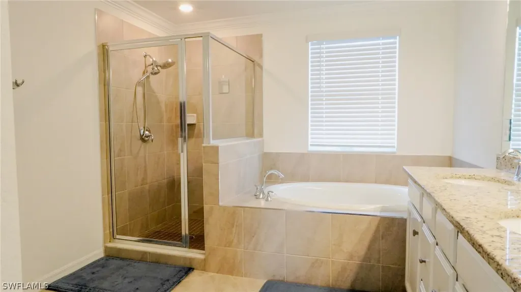 2429 Fallglo Street Naples FL 34120