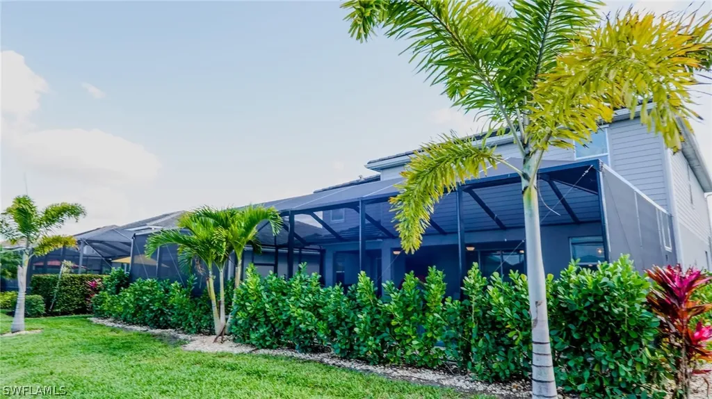 2429 Fallglo Street Naples FL 34120