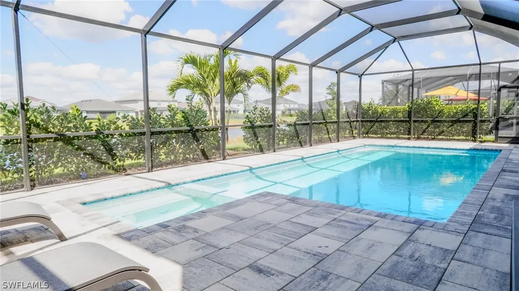 2429 Fallglo Street Naples FL 34120