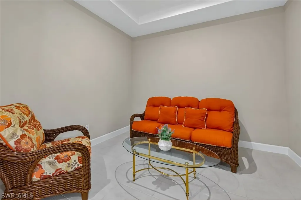 8025 Calle Canovas Court Naples FL 34114
