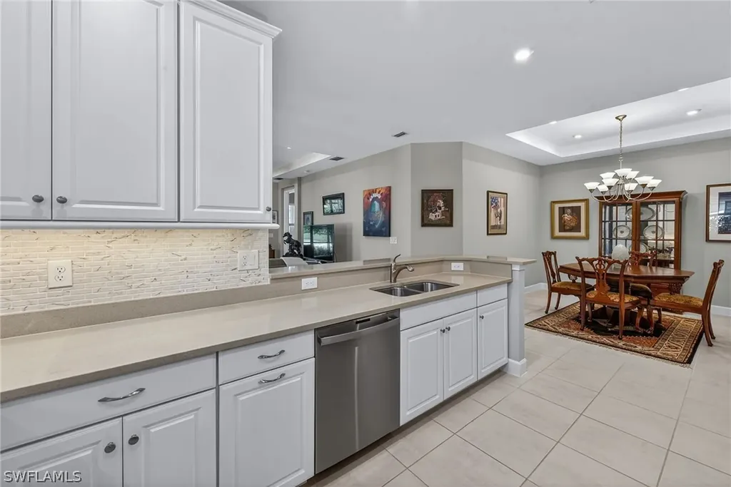 8025 Calle Canovas Court Naples FL 34114