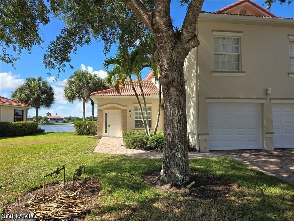 25069 Peacock Lane Naples FL 34114