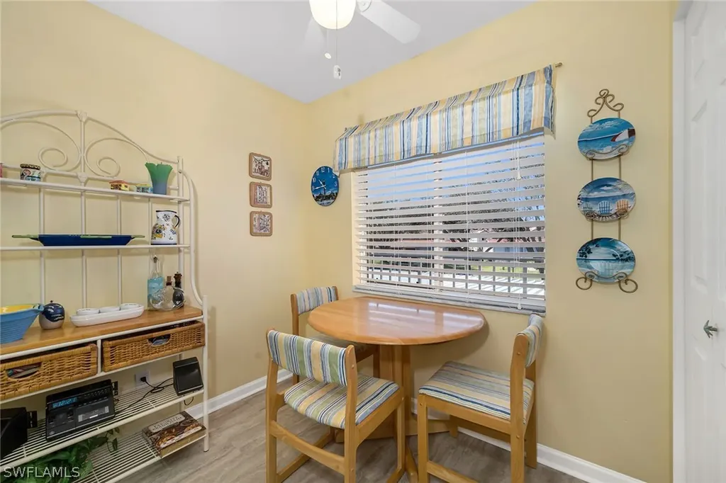 7025 Dennis Circle Naples FL 34104