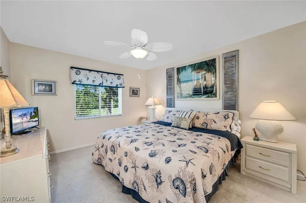 7025 Dennis Circle Naples FL 34104